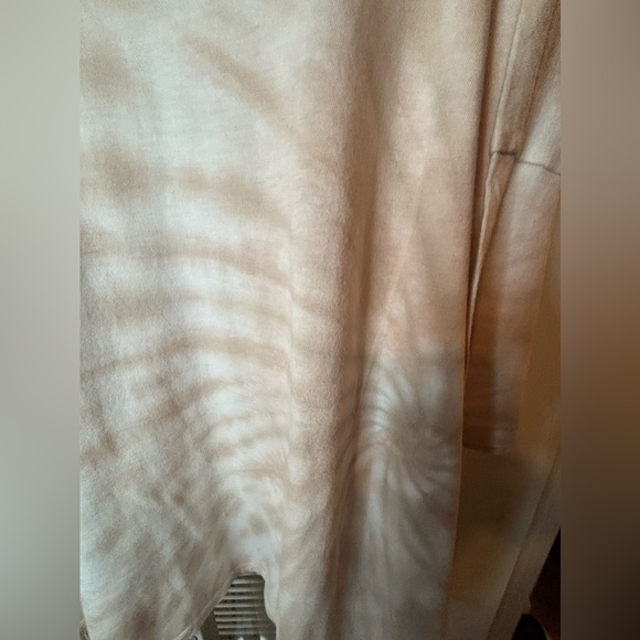 XXL OldNavy TieDye Crop Tee - Picture 9 of 9